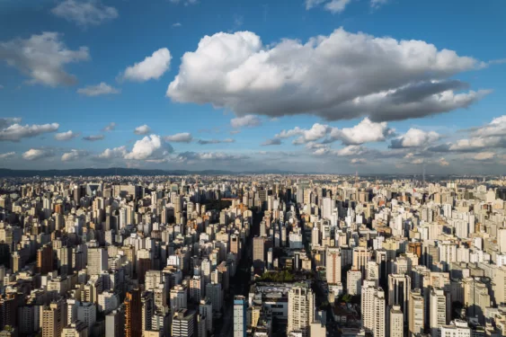 Foto da cidade de São Paulo, ilustrando post sobre Plano Diretor Municipal.