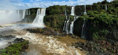 Cataratas do Iguaçu, em foto que ilustra post sobre reservas ecológicas. Reprodução: Agnes Lee/Unsplash.