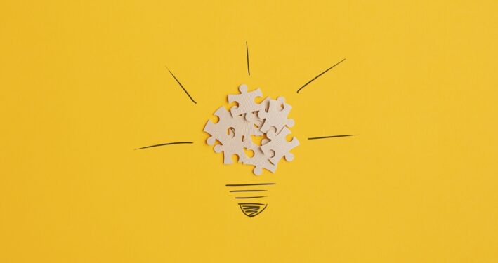 Imagem conceitual de ideia e inovação, ilustrando post sobre sandbox regulatório. or Gajus-Images/Envato.