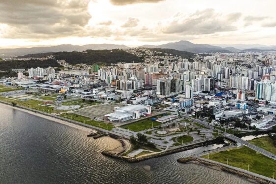 Cidade de São José, em SC. Crédito: Prefeitura Municipal de São José.