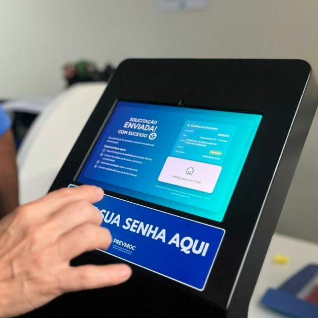 Foto do Totem no PREVMOC